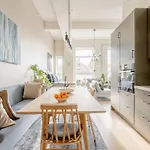 Central Family Apt, Balcony And Roof Terrace