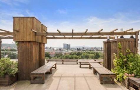 Leilighet Family Apt, Balcony And Roof Terrace *
